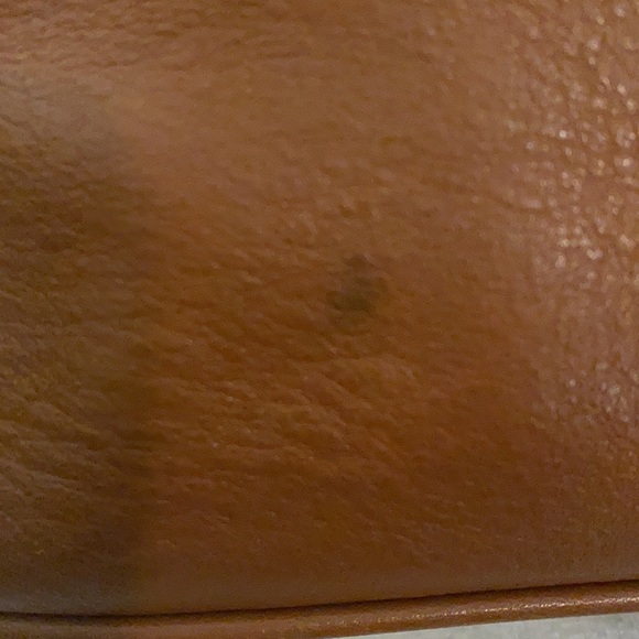 Dooney and Bourke handbag/crossbody - Picture 2 of 7